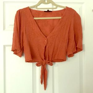 Burnt orange cropped tie-front top